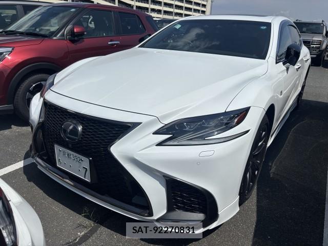 Lexus LS 2018-02 8278990-0