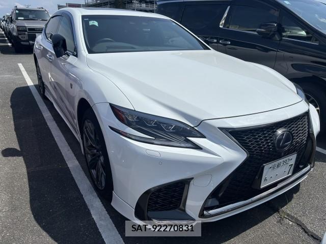 Lexus LS 2018-02 8278990-1