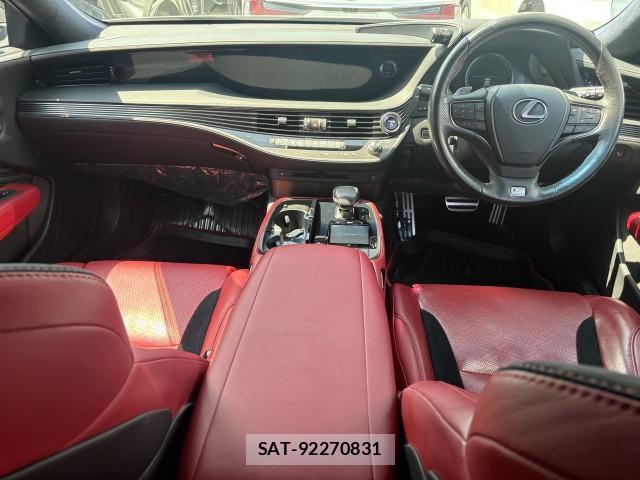 Lexus LS 2018-02 8278990-8