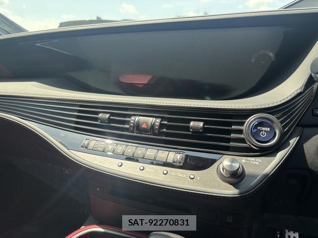 Lexus LS 2018-02 8278990-9