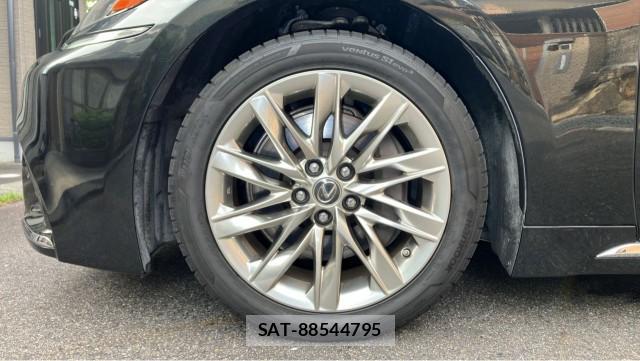 Lexus LS 2019-07 8281386-8