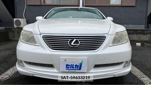 Lexus LS 2008-02 8281459-9