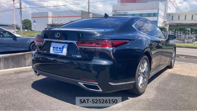 Lexus LS 2019-03 8281736-12