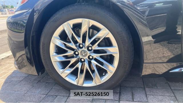 Lexus LS 2019-03 8281736-8