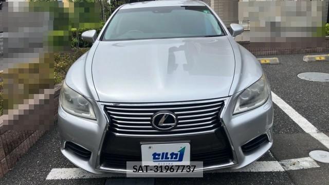 Lexus LS 2012-11 8281753-9