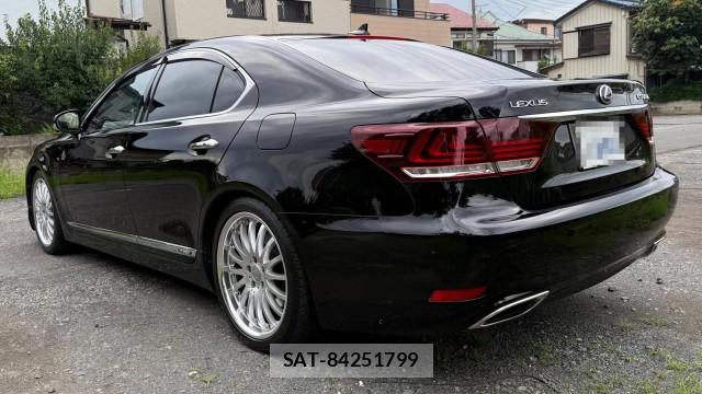 Lexus LS 2013-02 8282450-12