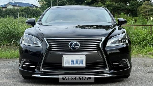 Lexus LS 2013-02 8282450-8