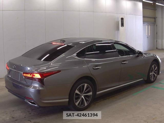 Lexus LS 2021-08 8283079-5