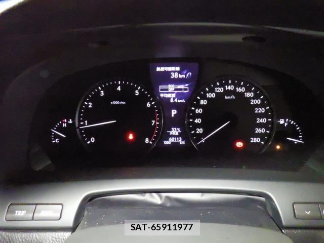 Lexus LS 2013-12 8283087-3
