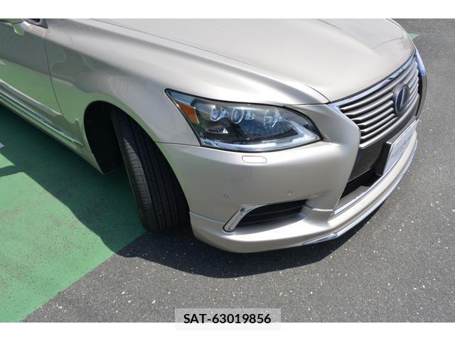 Lexus LS 2015-01 8283238-19