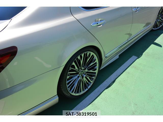 Lexus LS 2013-03 8283239-14