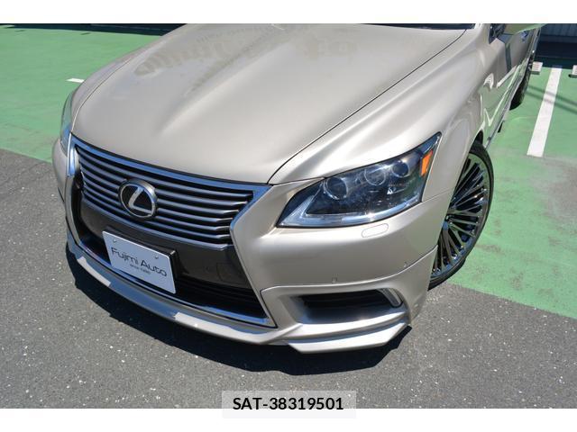 Lexus LS 2013-03 8283239-6