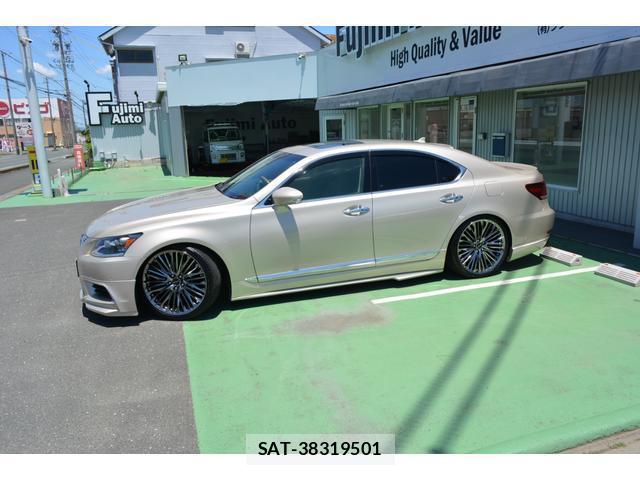 Lexus LS 2013-03 8283239-8