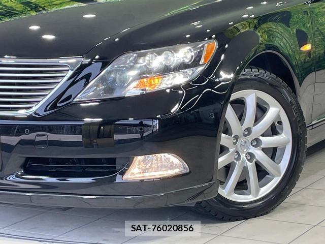 Lexus LS 2008-01 8283776-11