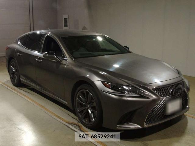 Lexus LS 2018-01 8283863-0