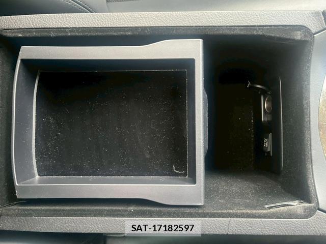 Lexus LS 2011-09 8284045-9