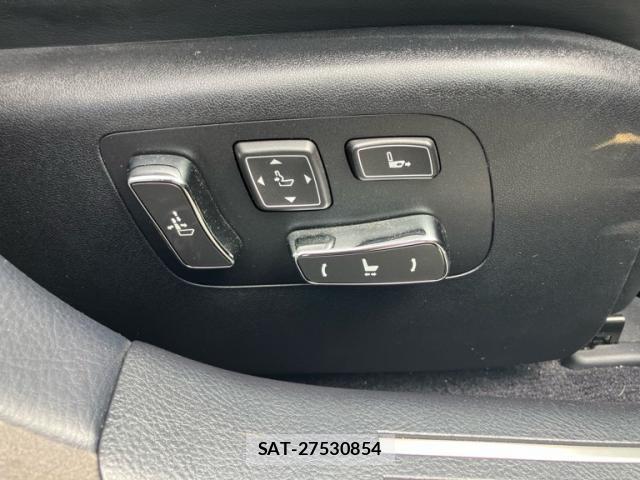 Lexus LS 2014-03 8285286-14