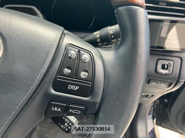 Lexus LS 2014-03 8285286-18