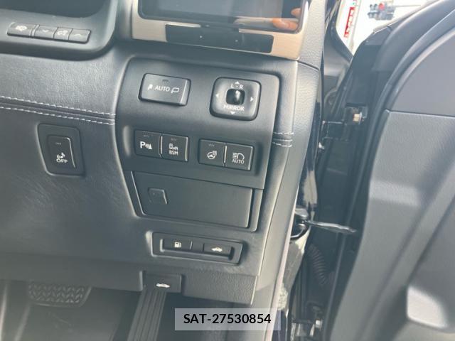 Lexus LS 2014-03 8285286-19