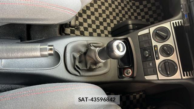 VolksWagen Lupo 2004-04 8281762-14