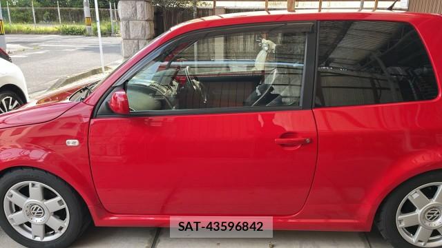 VolksWagen Lupo 2004-04 8281762-3