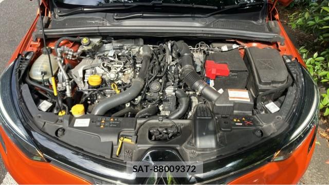 Renault LUTECIA 2021-06 8280660-7