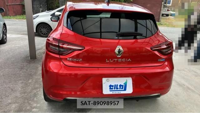 Renault LUTECIA 2023-07 8280715-1