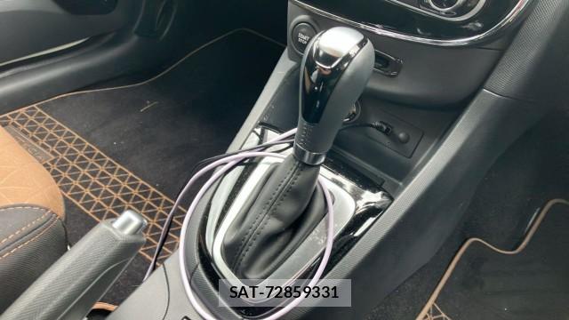 Renault LUTECIA 2015-07 8281533-14