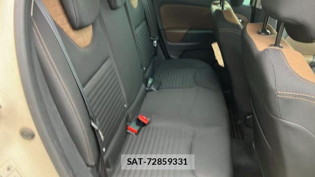 Renault LUTECIA 2015-07 8281533-6