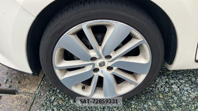 Renault LUTECIA 2015-07 8281533-8