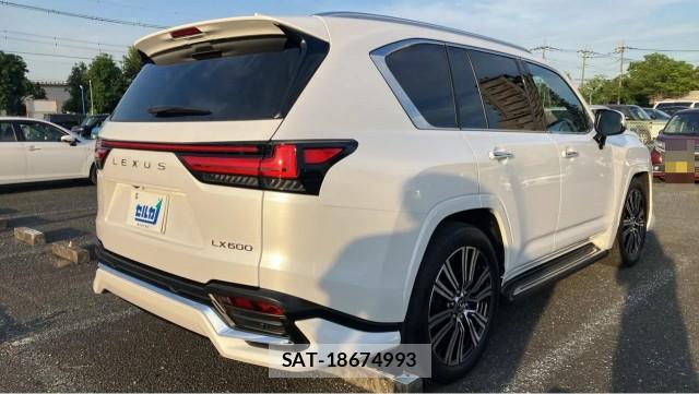 Lexus LX 2025-07 8277213-12