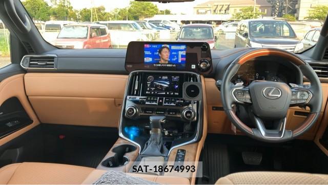 Lexus LX 2025-07 8277213-2