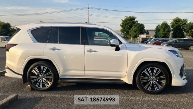 Lexus LX 2025-07 8277213-3