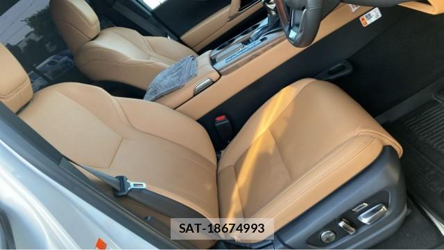 Lexus LX 2025-07 8277213-5