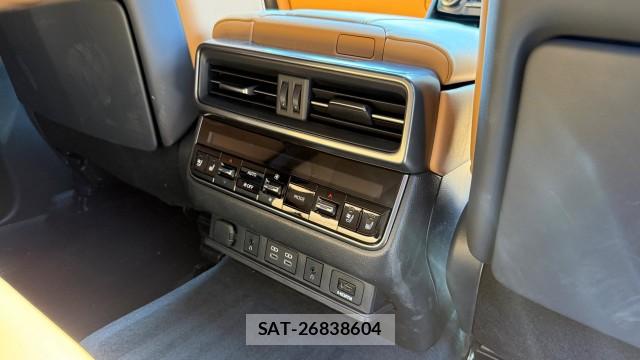 Lexus LX 2024-07 8281122-6