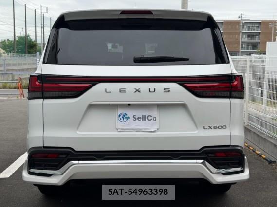 Lexus LX 2023-07 8281331-1