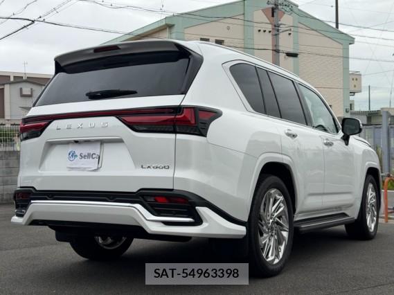 Lexus LX 2023-07 8281331-12