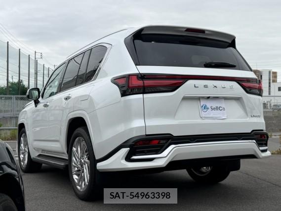 Lexus LX 2023-07 8281331-13