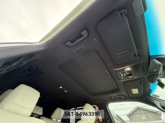 Lexus LX 2023-07 8281331-15