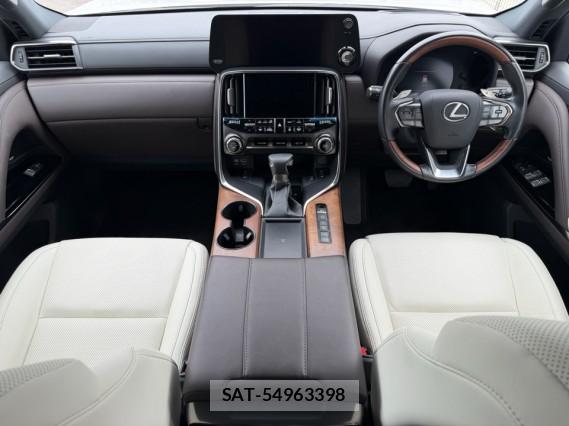 Lexus LX 2023-07 8281331-2