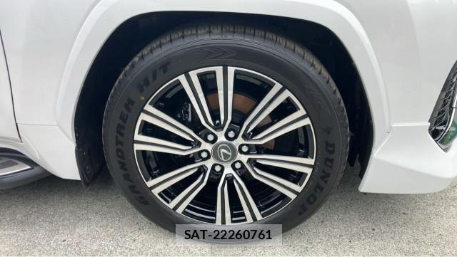 Lexus LX 2025-06 8281569-8