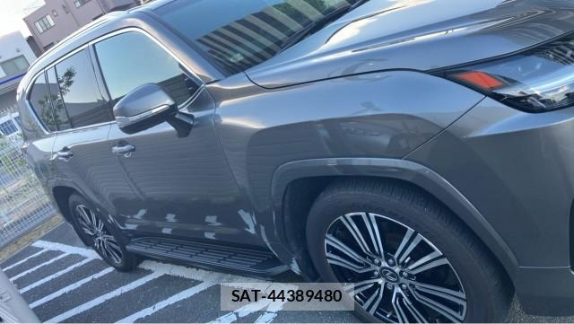 Lexus LX 2023-08 8282073-3