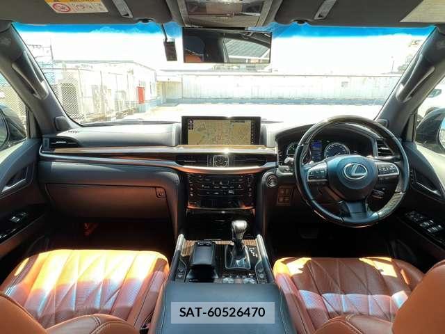 Lexus LX 2020-02 8284203-4