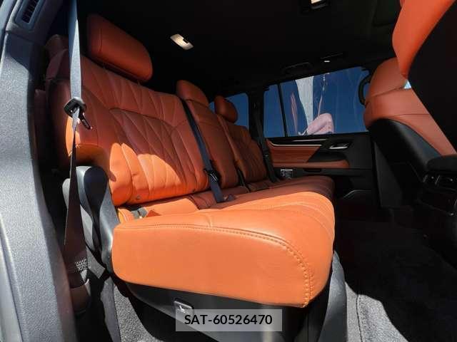 Lexus LX 2020-02 8284203-9