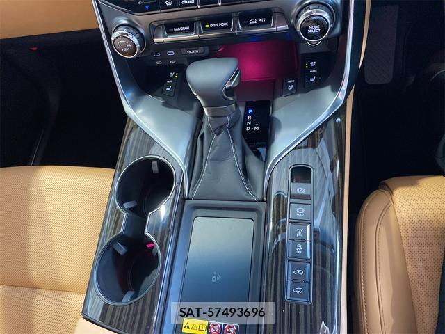 Lexus LX 2025-05 8285243-10