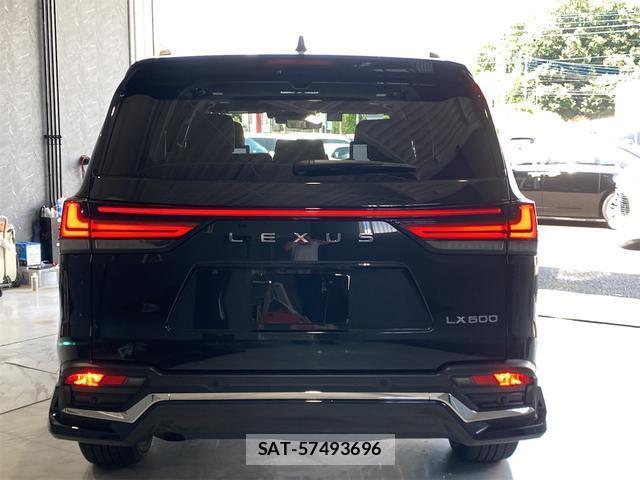 Lexus LX 2025-05 8285243-2