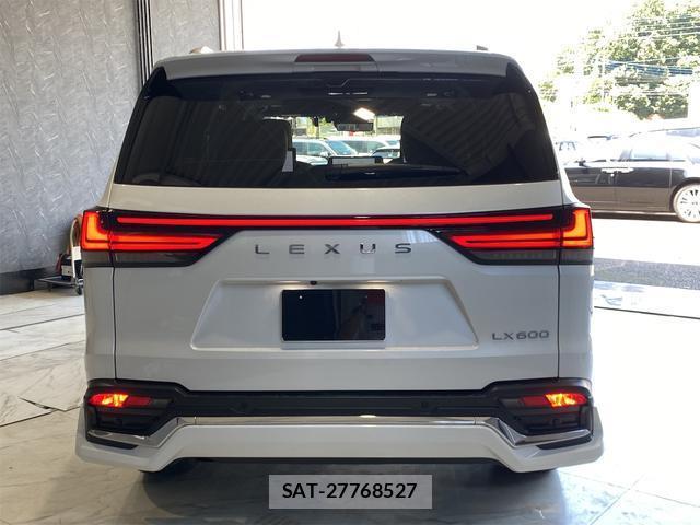 Lexus LX 2022-11 8285244-2