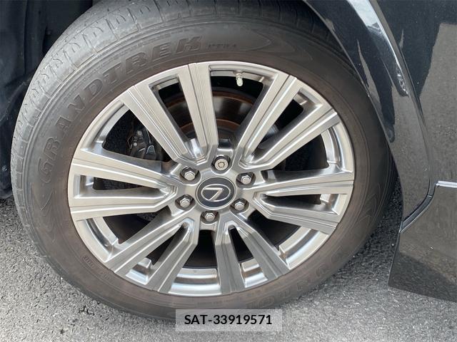 Lexus LX 2023-07 8285249-18
