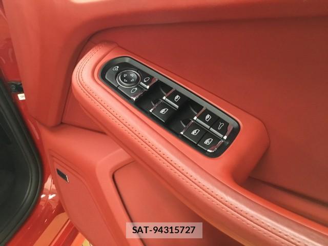 Porsche MACAN 2017-09 8279247-19