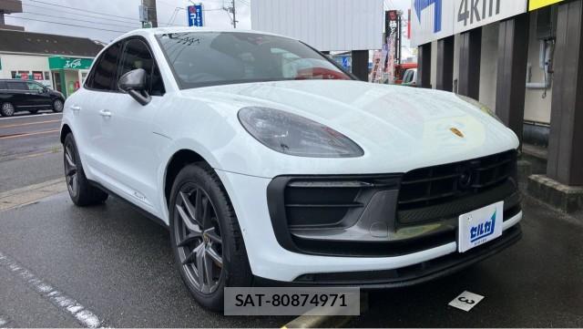 Porsche MACAN 2025-11 8281636-0